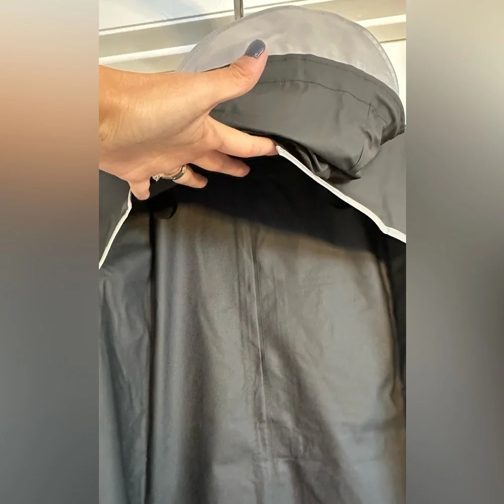 NWT RAINS Unisex Long Black Reflective Rain Jacket XS - Picture 9 of 16